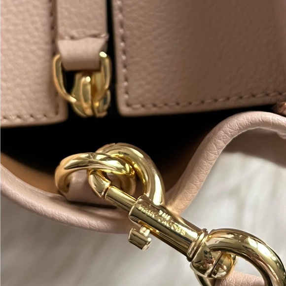 Marc Jacobs The Leather Mini Tote Bag - Picture 4 of 14